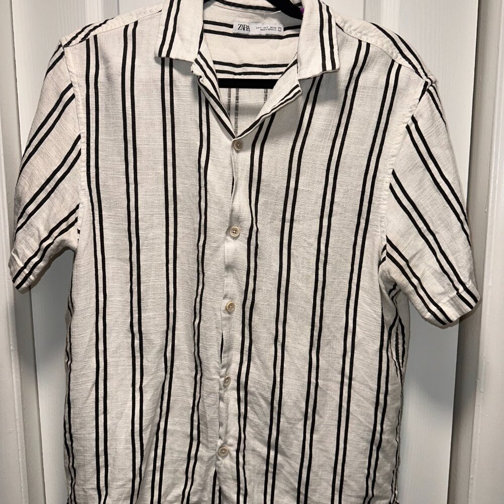 Zara Men's Striped Linen Shirt with Relaxed fit Size Large